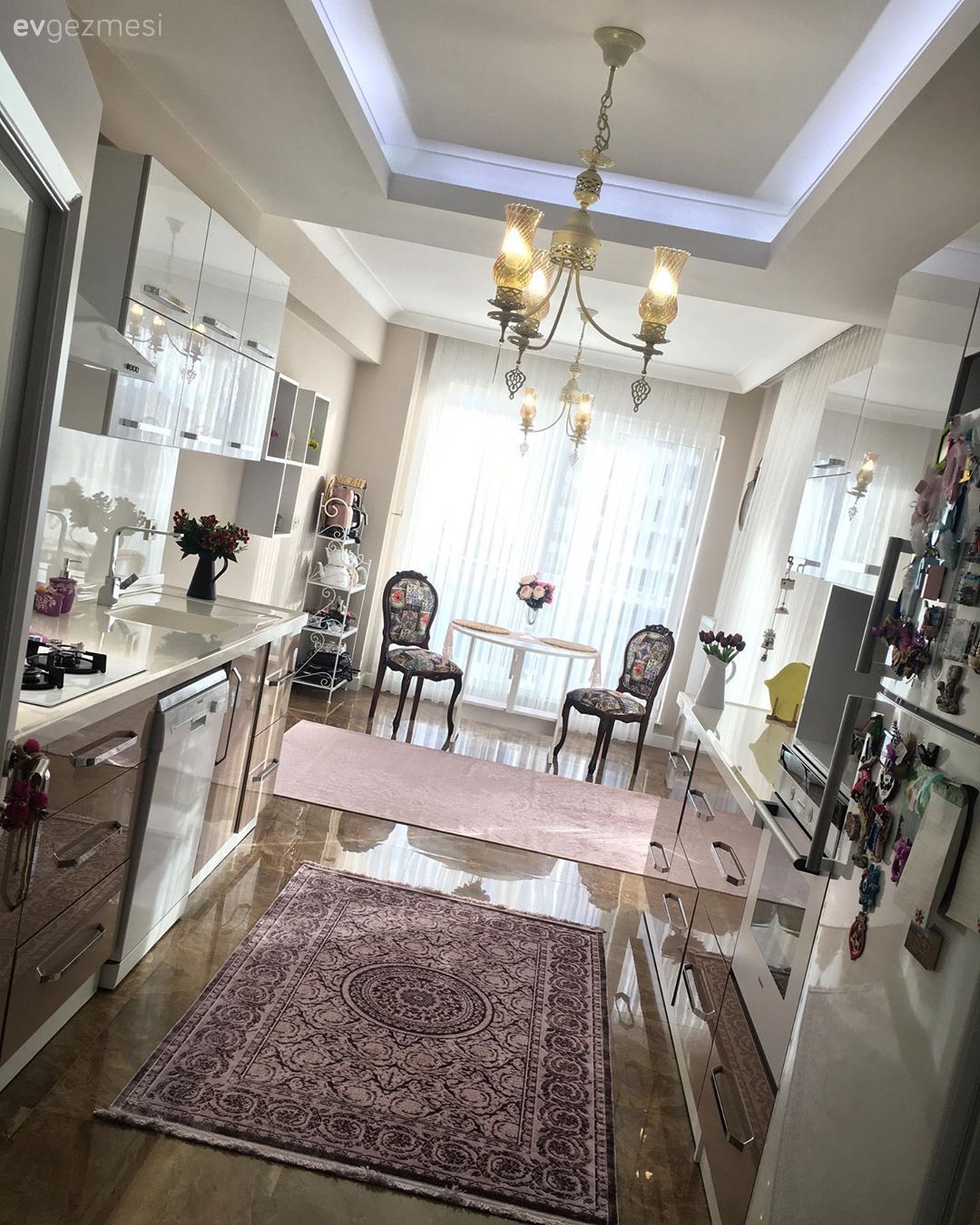 Bu Trabzon Evi İçindeki Parçalarla Antikacılarla Yarışır!