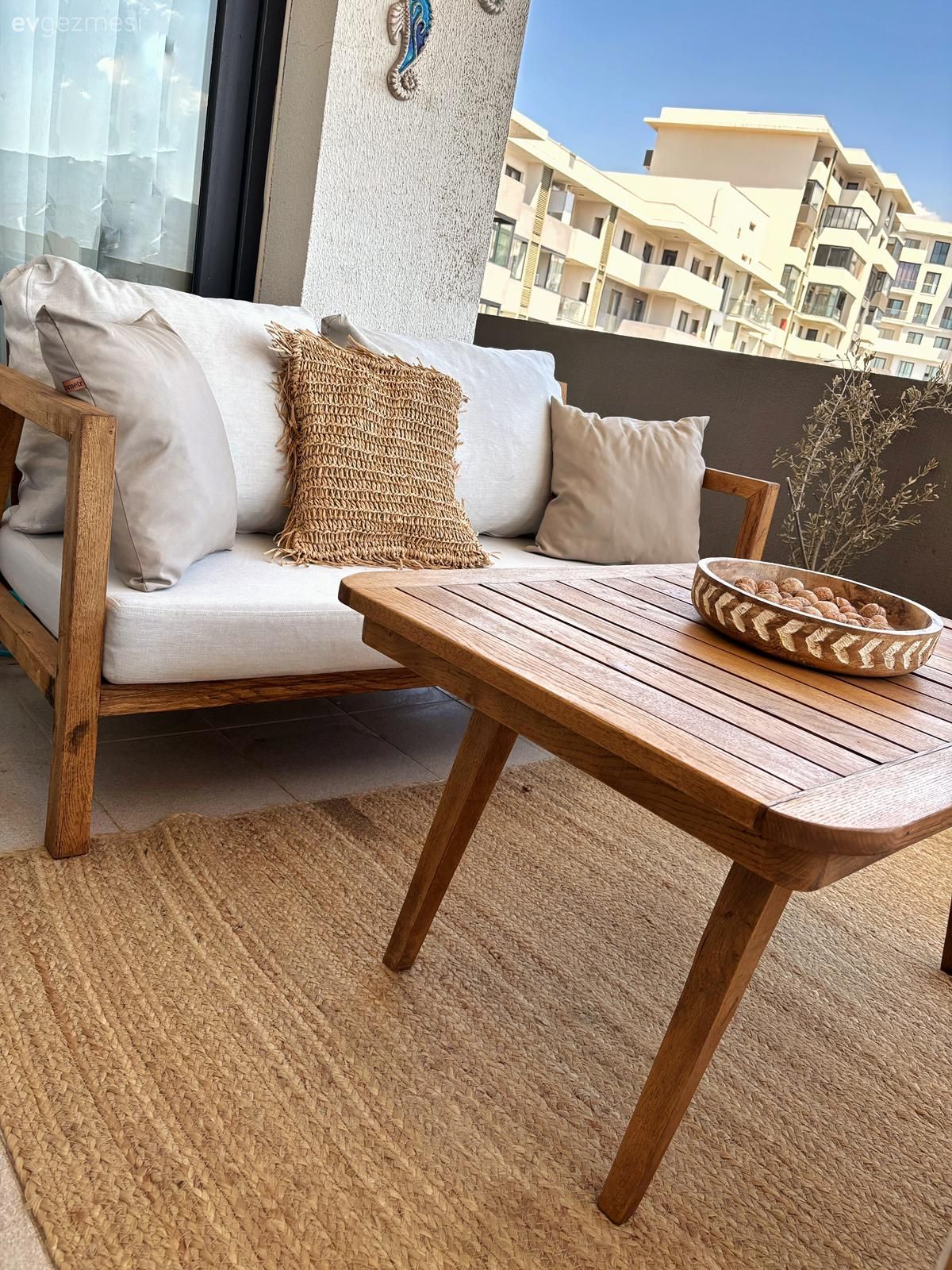 Açık Mutfak İstenen Bu İzmir Evinde Aradaki Duvar Kırdırılmış