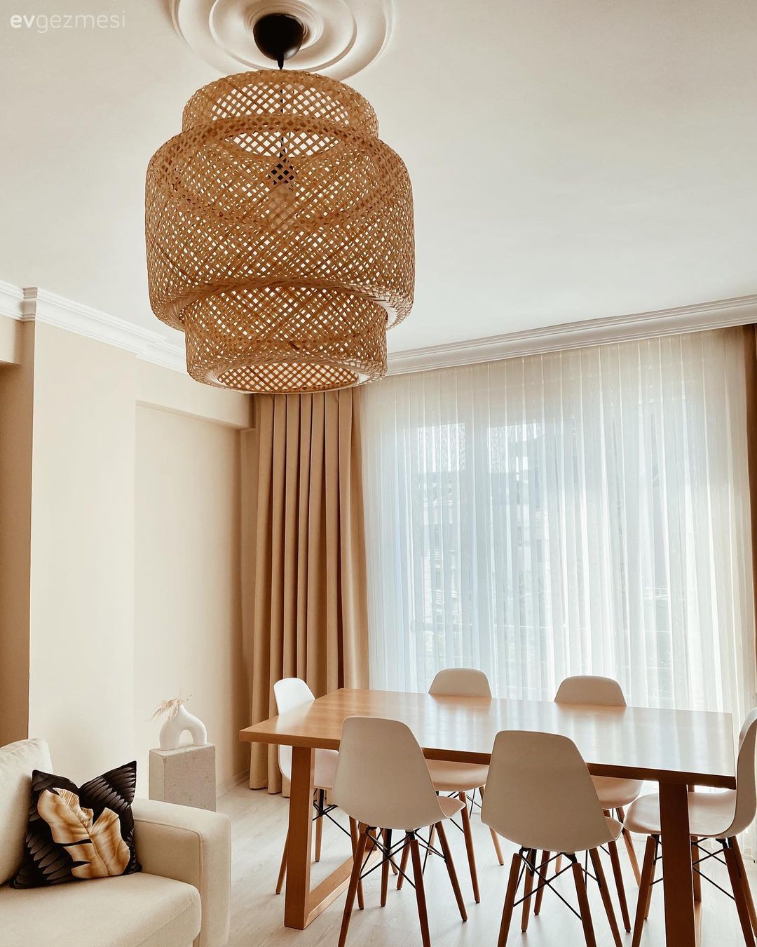 Bu İstanbul Evi Sadelikten Fazlasıyla Hoşlanıyor!