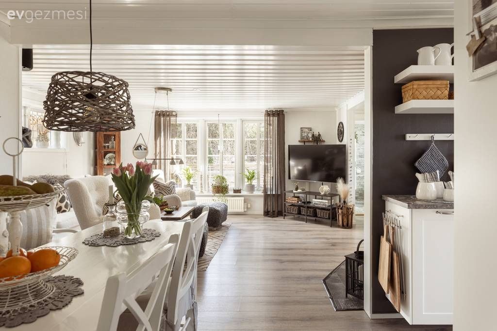 88 M2'lik Bu Evde Dar Alanları Geniş Gösterecek Çözümler Var