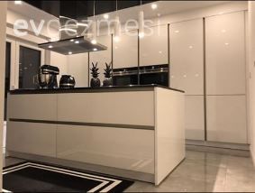 Modern Ruhlu Bu Şık Mutfak Nasıl Da Ferah!