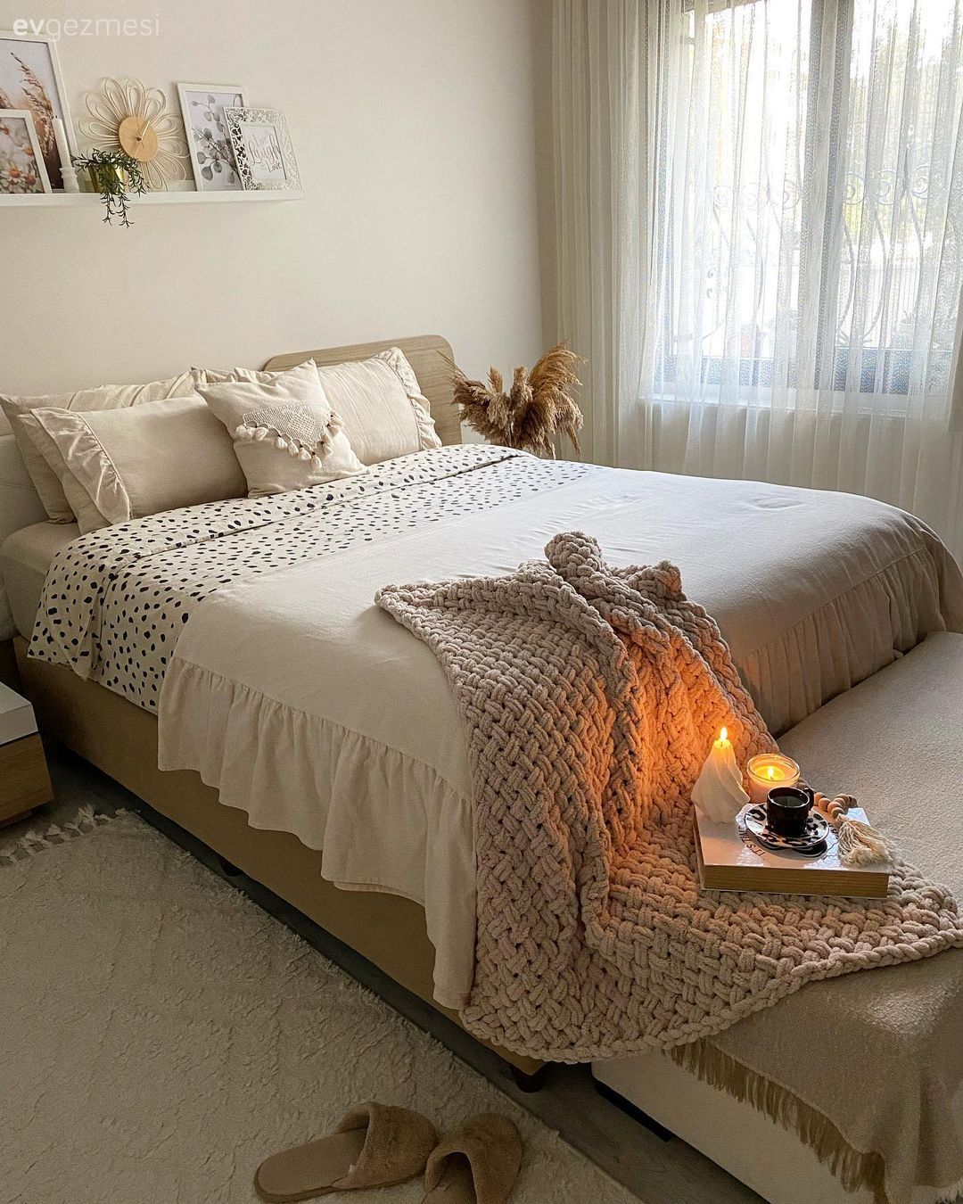 Yatak Odası, Bohem Dekorasyon, Krem, Beyaz, Bej, Yatak örtüsü