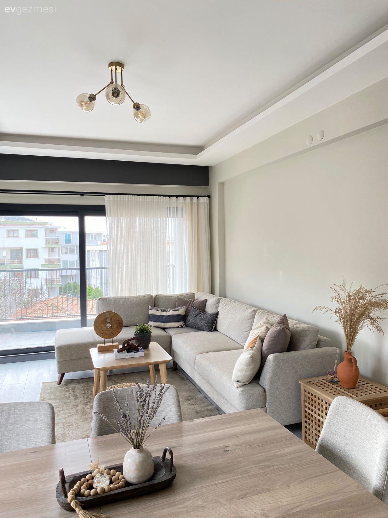 Bu İzmir Evi Alanı Verimli Kullanmayı Pek İyi Biliyor