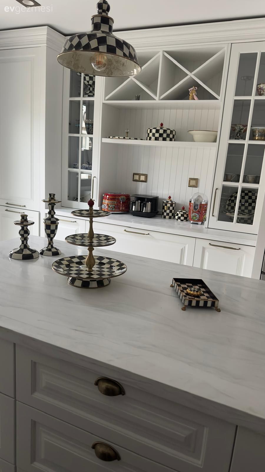 Bu Dubleks Dairede Her Odanın Kendine Özel Detayları Var