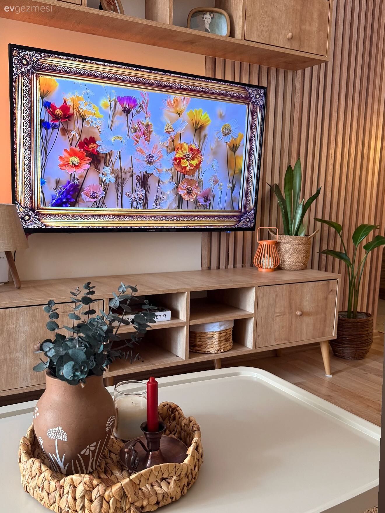 Ahşap Mobilya, Tv ünitesi, Tv ünitesi aksesuarları, Ev Aksesuar, Ev bitkisi, Duvar çıtalama, Mutfak aksesuarları, Mutfak, Orta sehpa, Sehpa