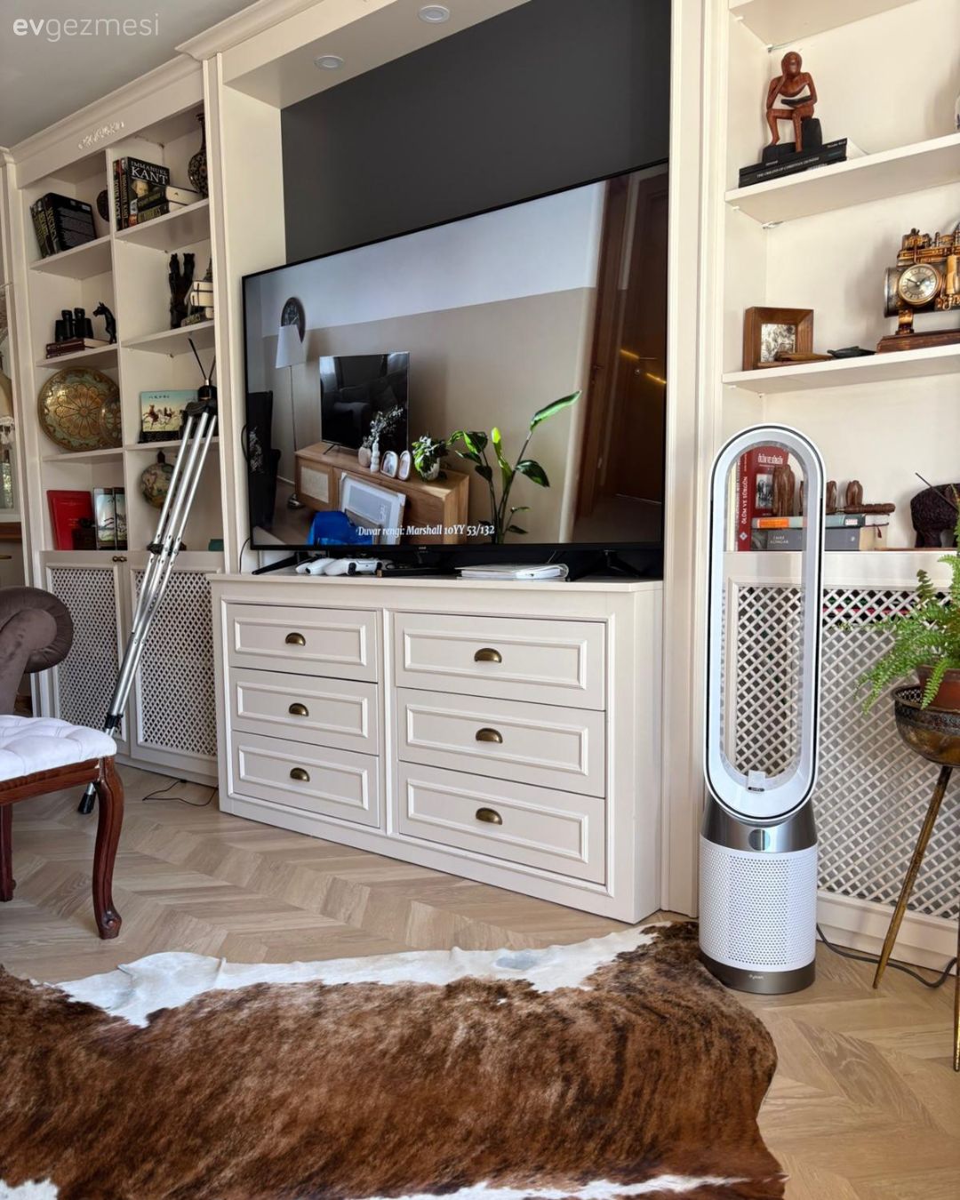Tv ünitesi, Tv ünitesi aksesuarları, Ev Aksesuar, Beyaz, Dekoratif Objeler, Post halı, Halı