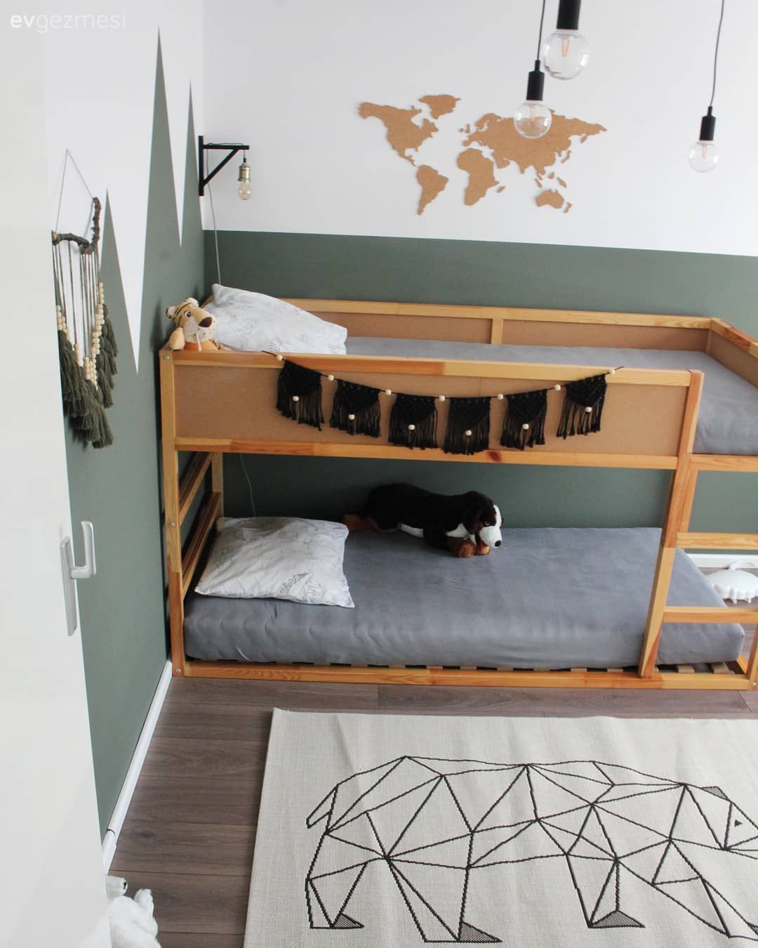 Çocuk Odası, Gri, Beyaz, Kahverengi, Gri duvar, Halı, Çocuk odası halısı, Çocuk odası duvar dekorasyonu