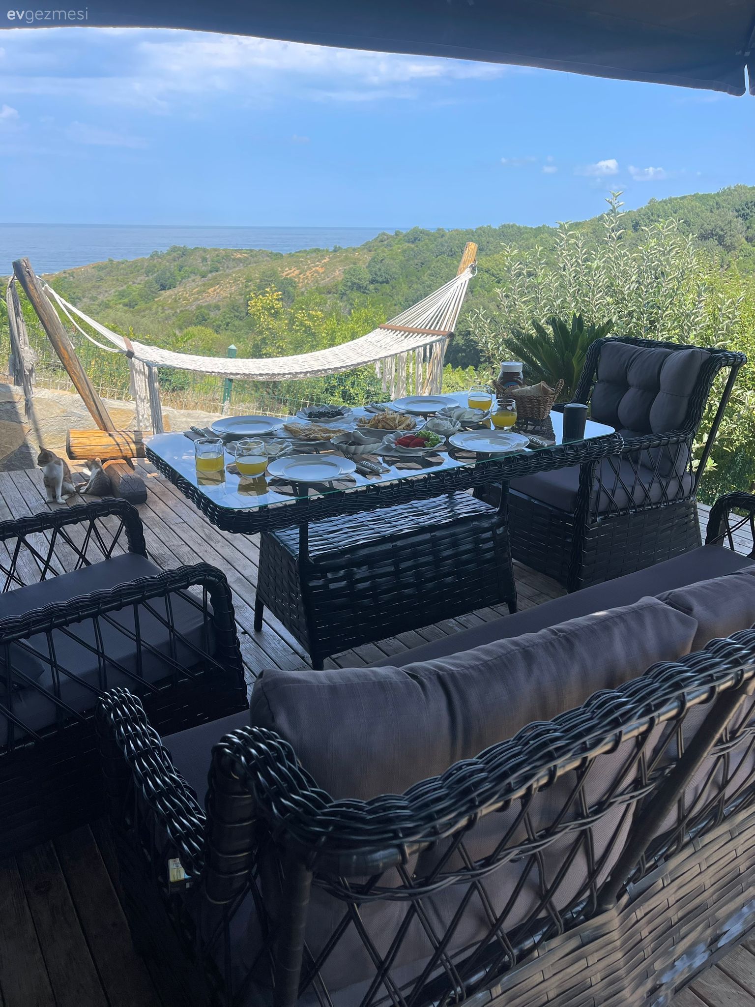 Prefabrik ev, Veranda, Salıncak