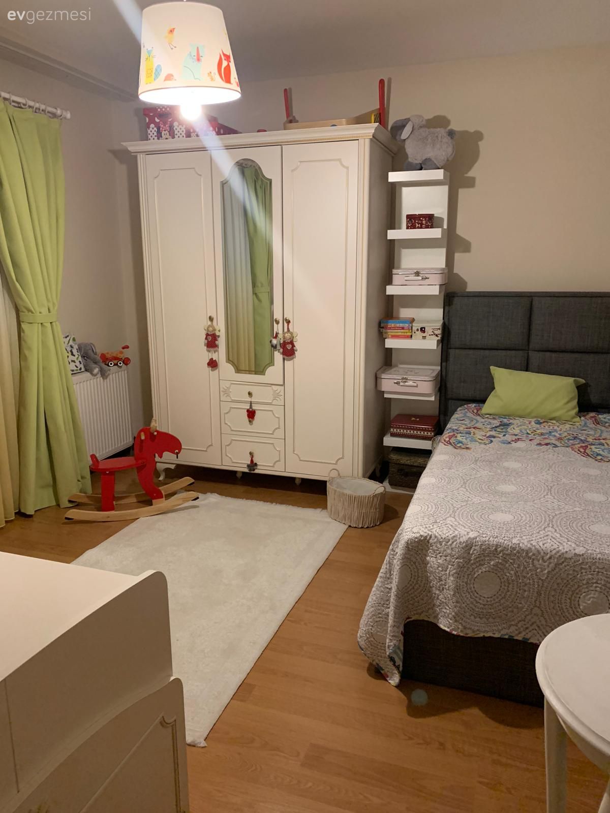 Ev Gezmesi: Temel Kriteri Konfor Olan Samimi Bir Ev