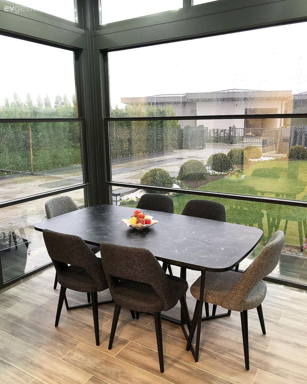 Kış bahçesi, Siyah, Antrasit  , Sandalye, Yemek masası, Parke