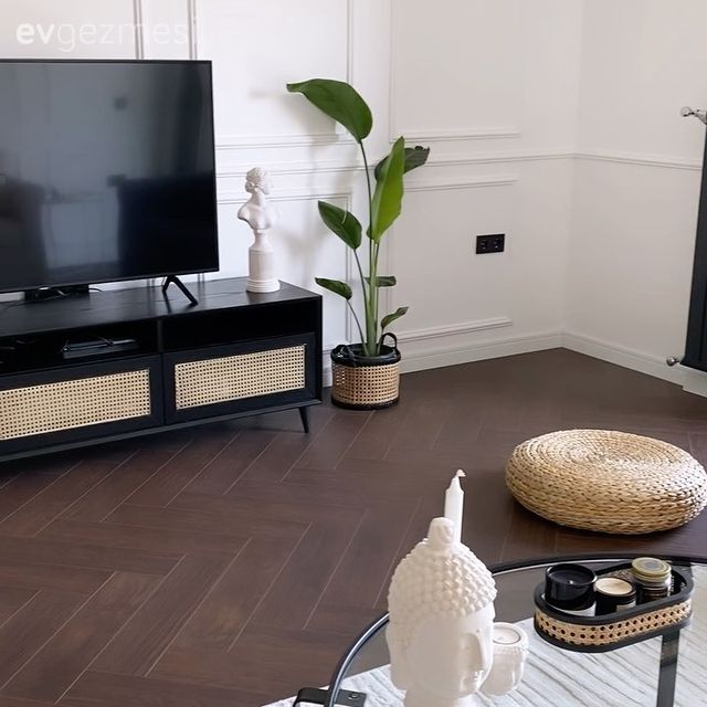 Duvar çıtalama, Beyaz, Siyah, Hasır puf, Parke, Kahverengi, Ev bitkisi, Saksı, Tv ünitesi, Tv ünitesi aksesuarları, Ev Aksesuar