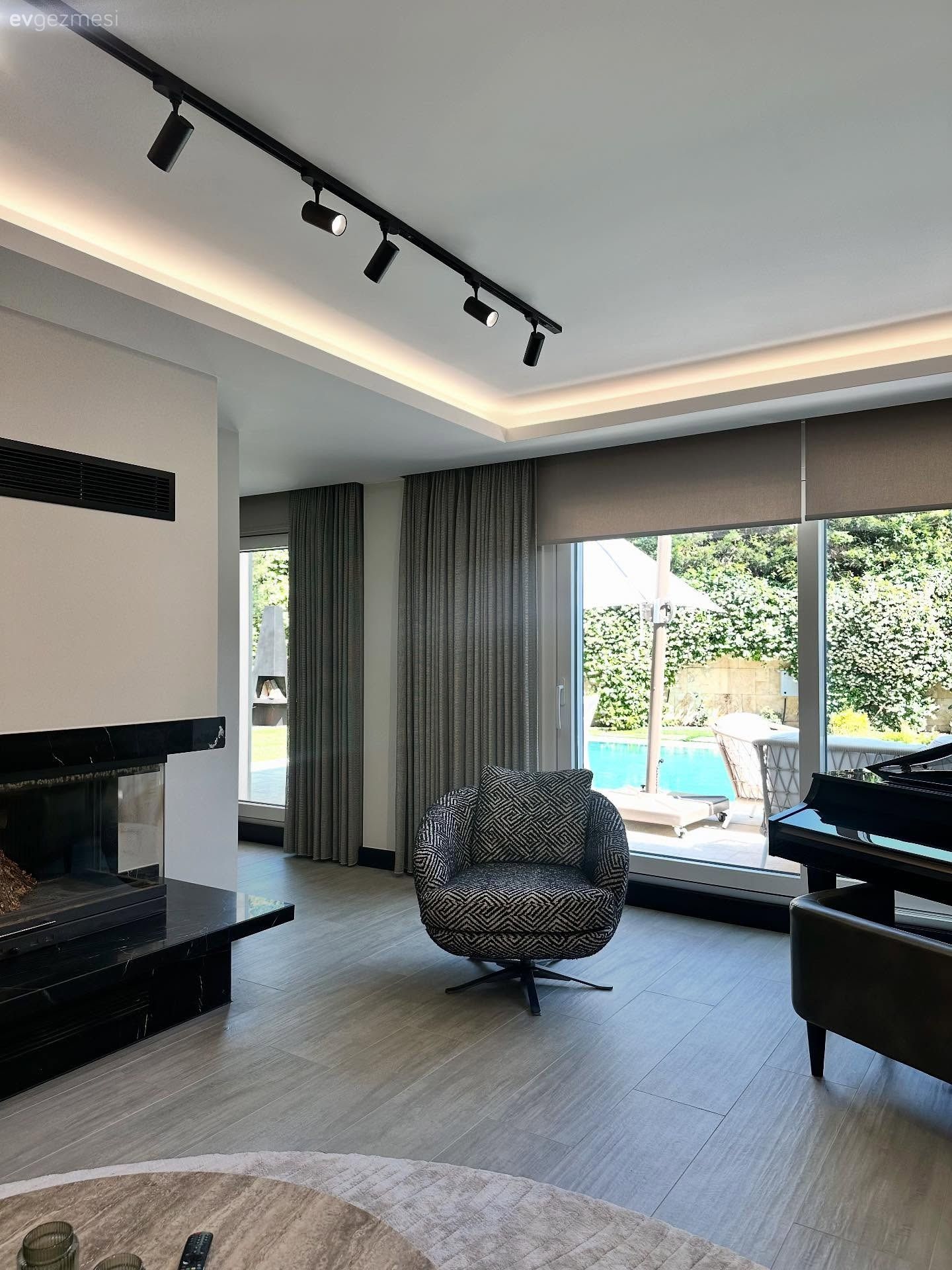 Modern Bileşenler Bu Evin Şıklık Formülünü Oluşturmuş