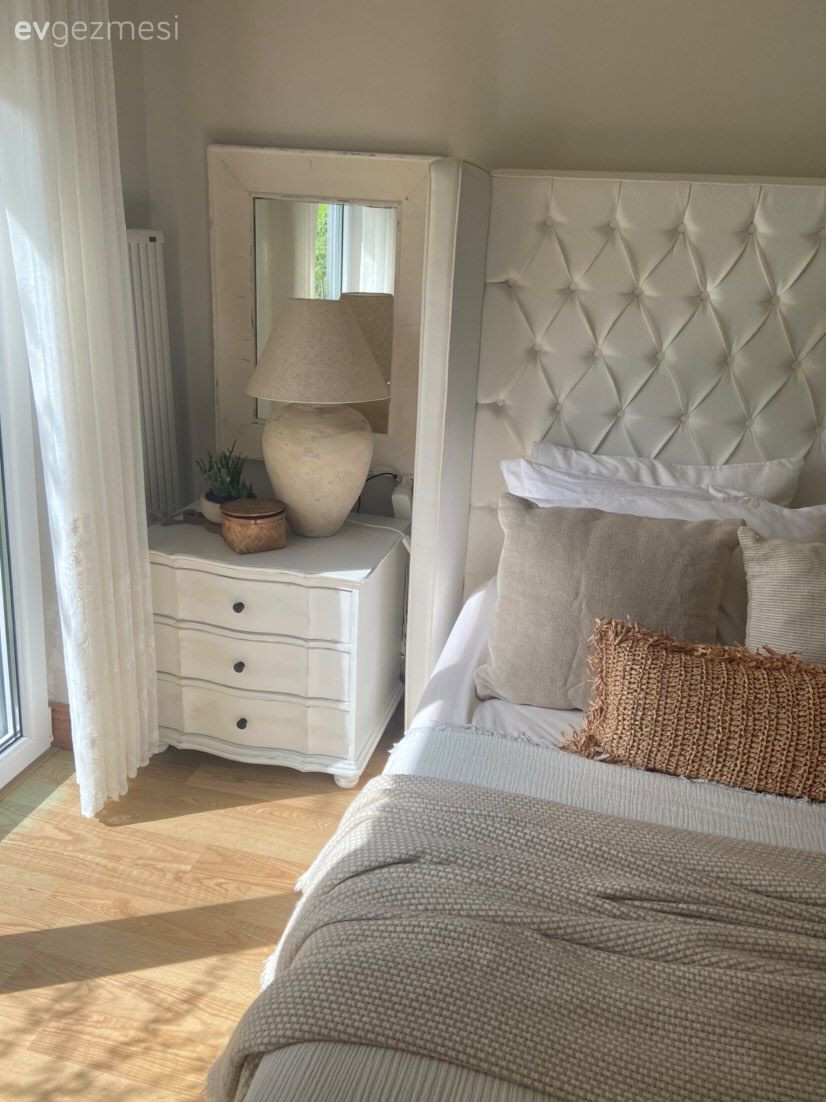 Ev Gezmesi: Bu Müstakil Evde Kış Bahçesi Evin Salonu Gibi!