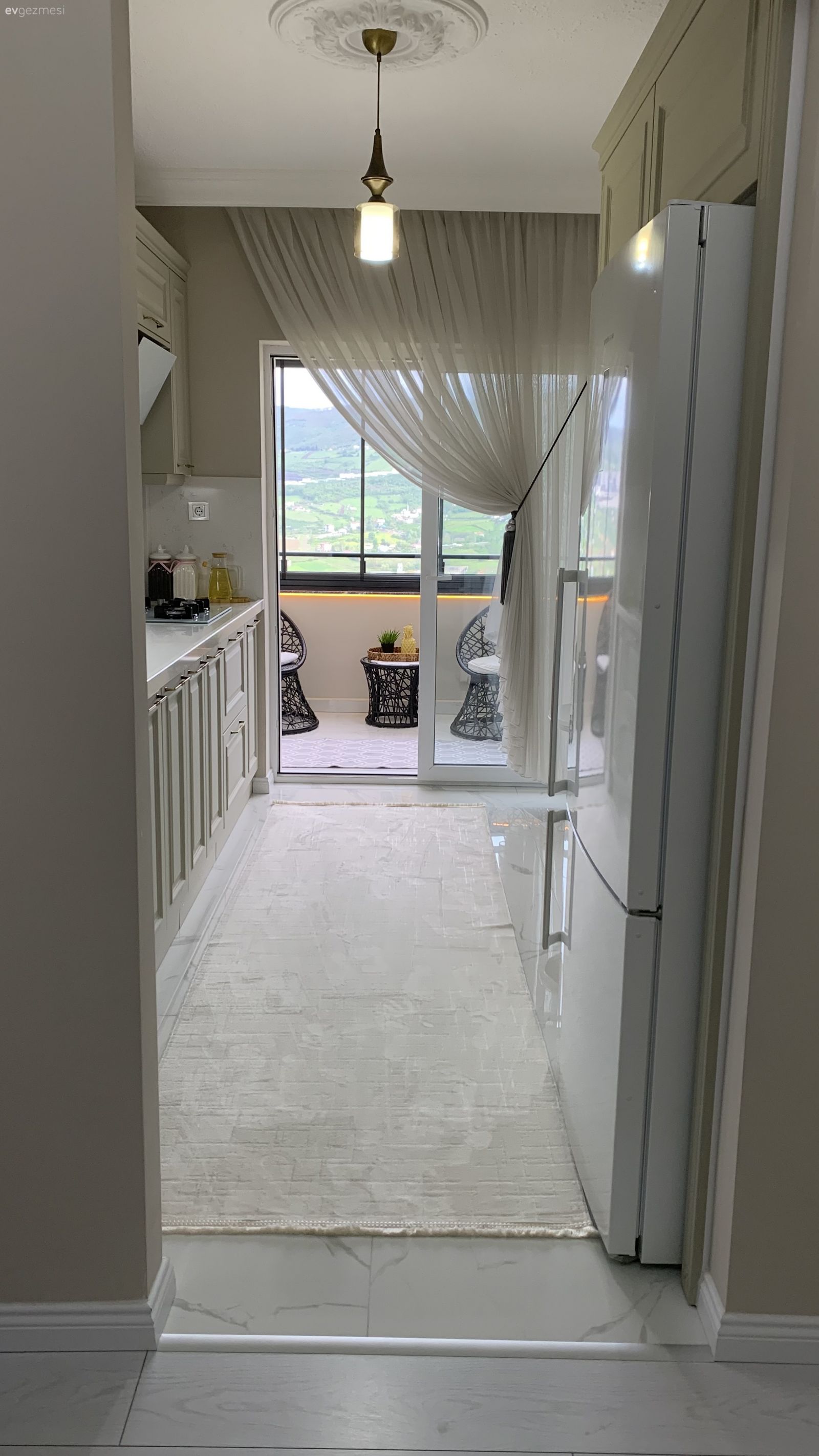 3+1 Evin Mutfağı Komple Değiştikten Sonra Daha Verimli Olmuş