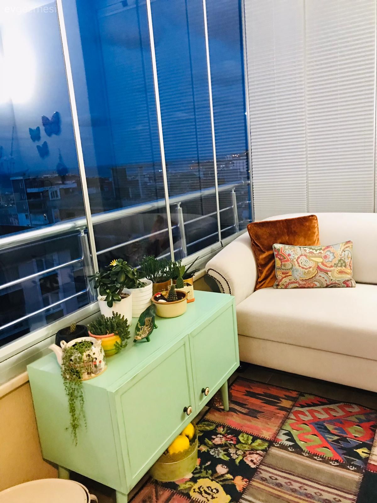 Balkon, Beyaz, Balkon masası