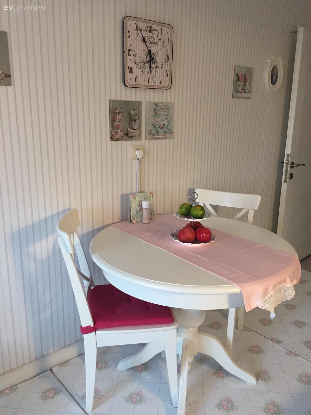 Ev Gezmesi: Şık ve Keyifli Haliyle Country Bir Dekor