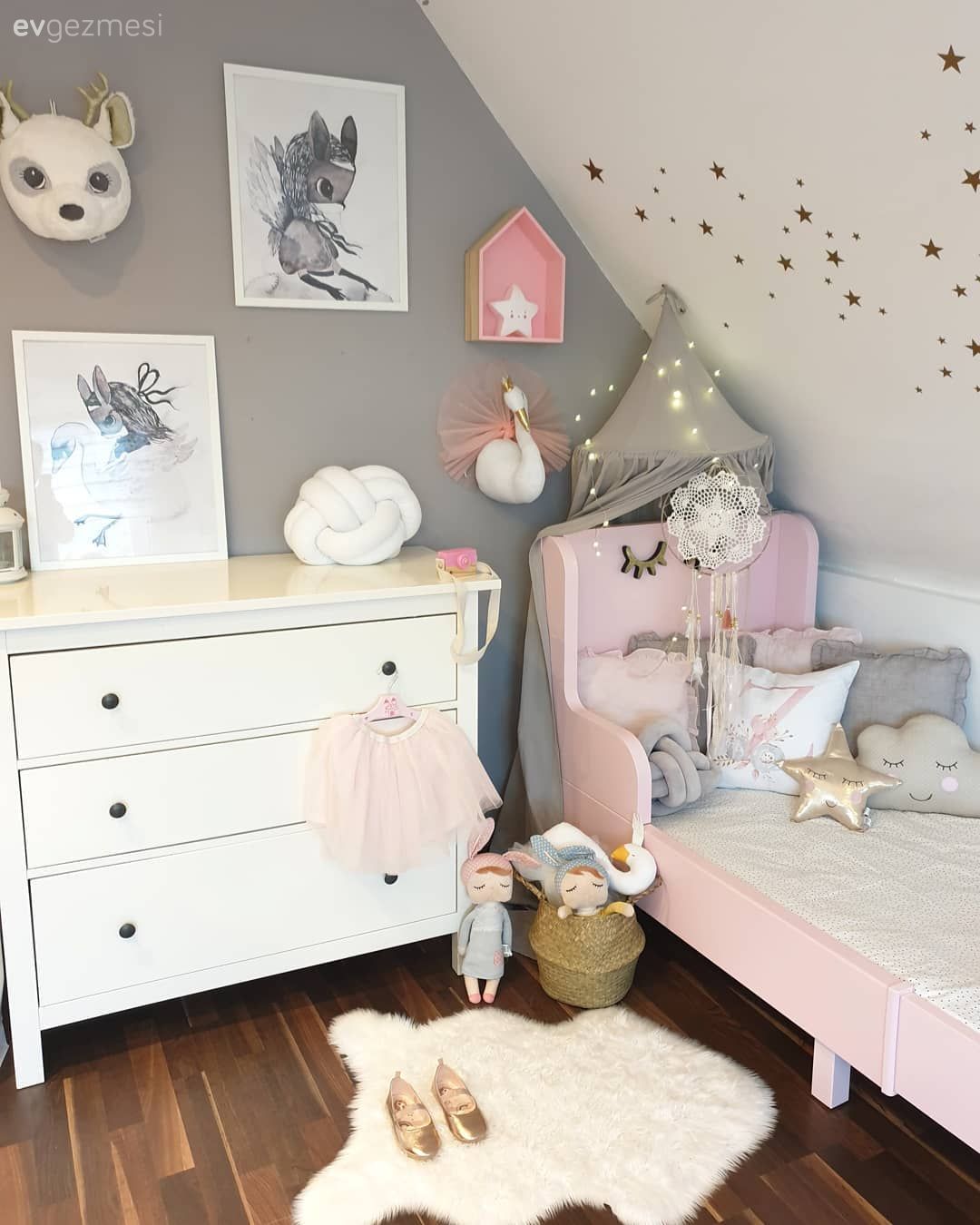 Beyazı Çok Seven Bu Evin Her Odasından Ferahlık Akıyor!