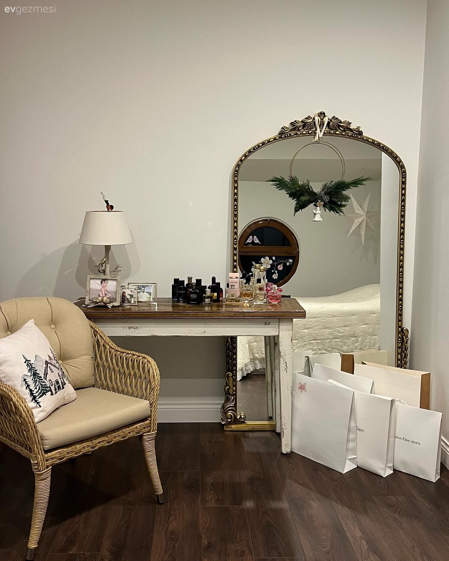 25 Yıllık Bu İstanbul Evinde Değişimin Yönü Country Stile Doğru Olmuş!