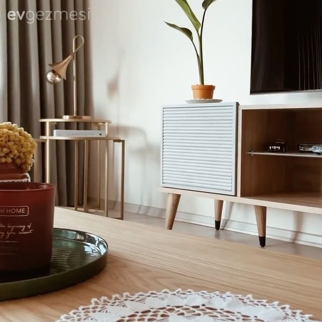 Tv ünitesi, Tv ünitesi aksesuarları, Ev Aksesuar, Fon perde, Perde, Lambader, Aydınlatma, Orta sehpa, Sehpa