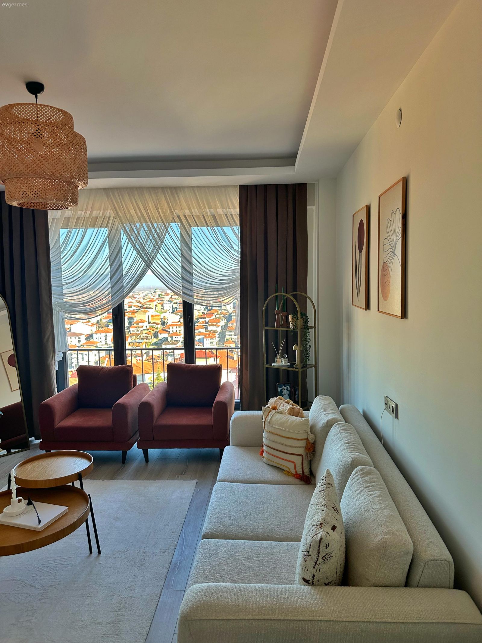 Bu Sakarya Evi Renklerin ve Tarzların Çeşitliliğini Seviyor