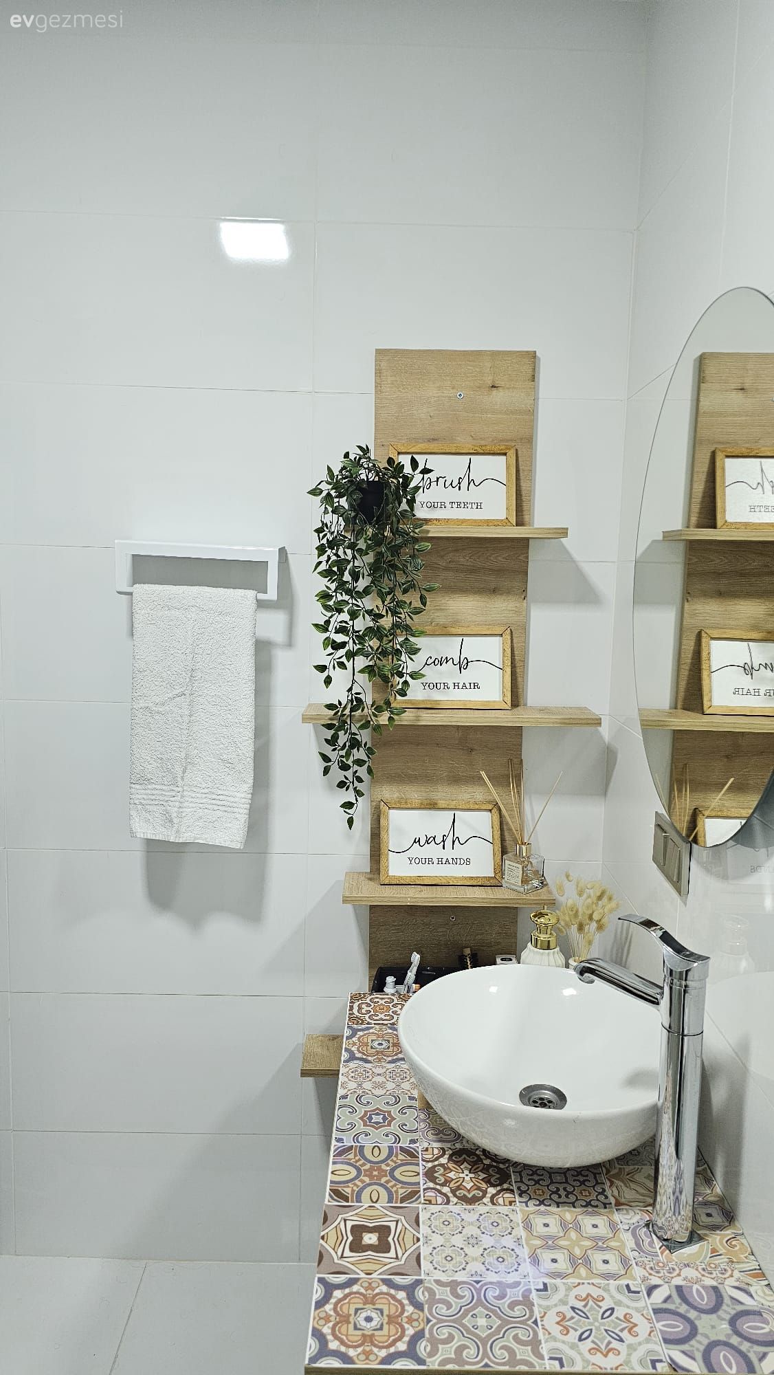 Banyo, Duvar rafı, Duvar dekorasyonu, Banyo aksesuarları, Banyo dolabı