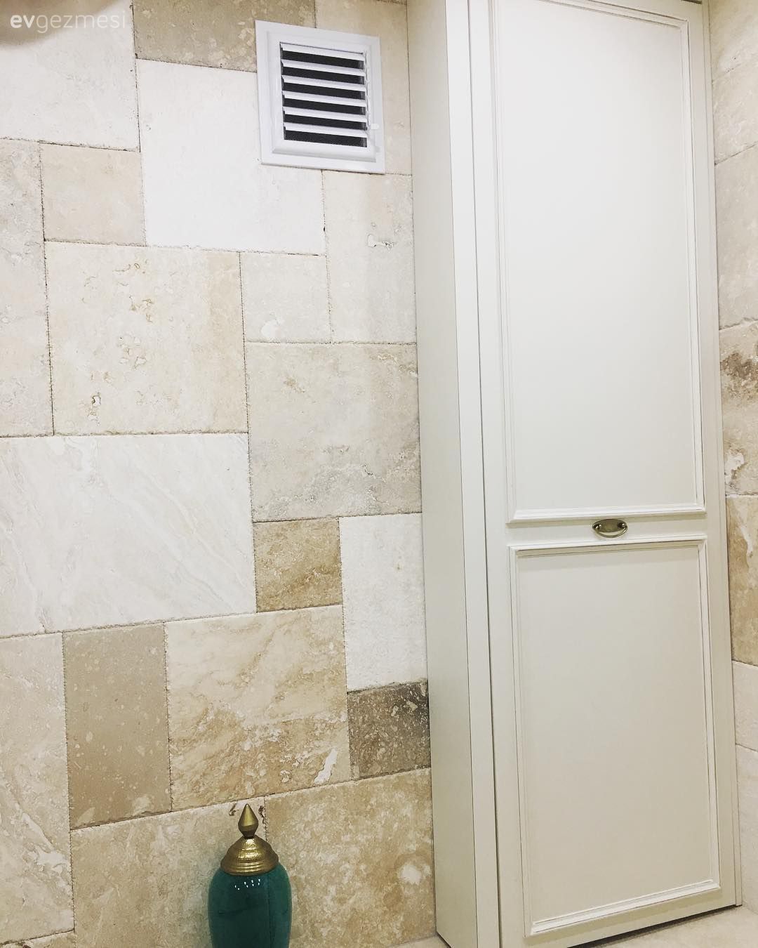 Banyo, Banyo dolabı, Banyo seramikleri, Banyo aksesuarları