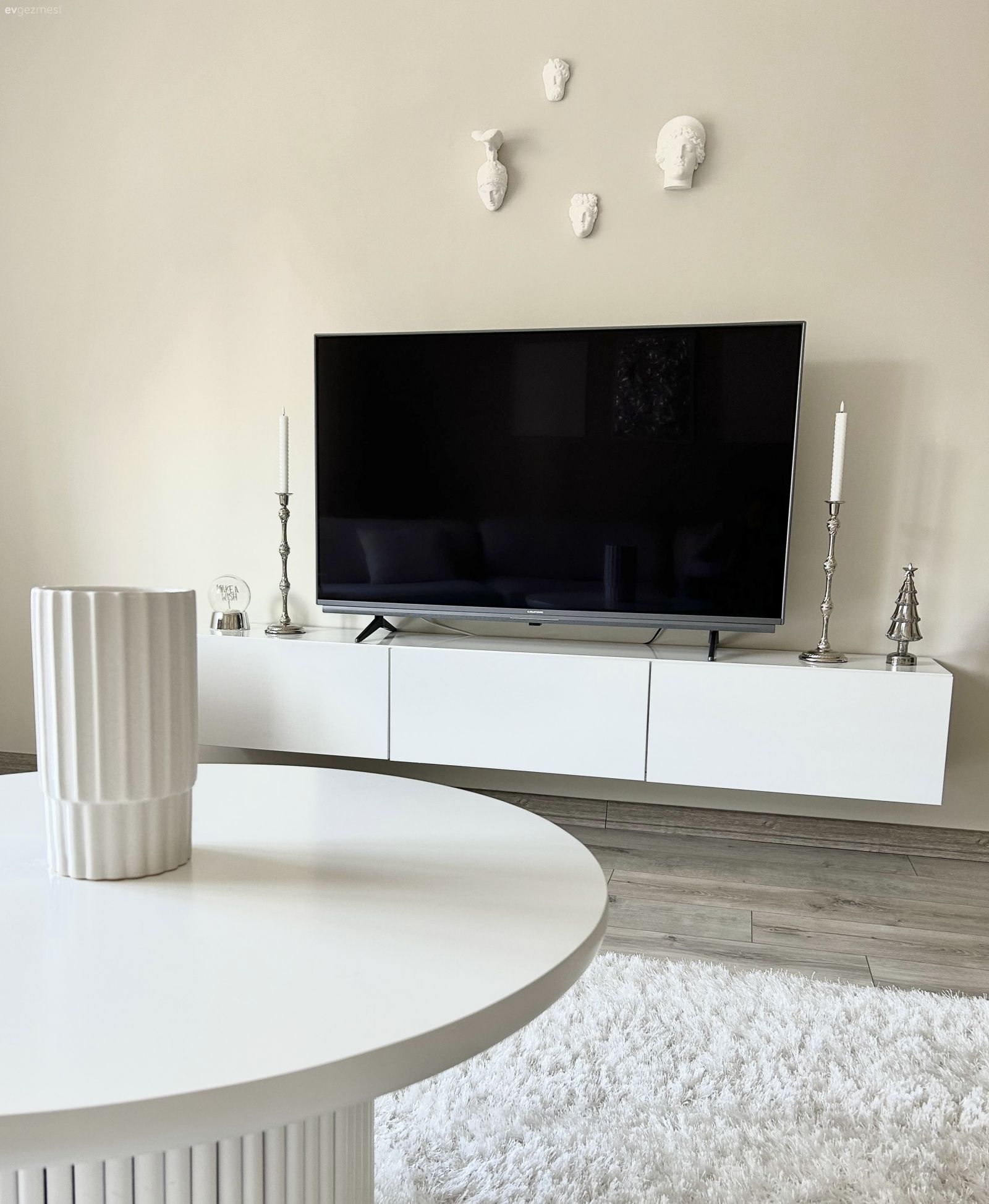 Tv ünitesi, Tv ünitesi aksesuarları, Ev Aksesuar, Halı, Salon halısı, Shaggy halı, Orta sehpa, Sehpa