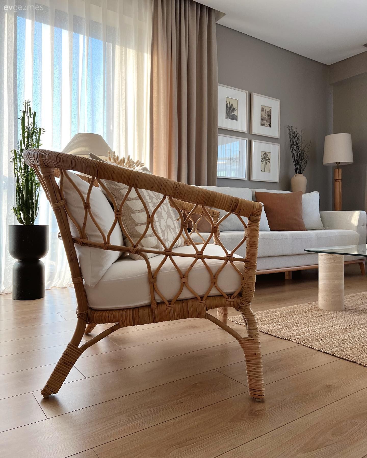 Bu Uyumlu İstanbul Evinde Her Parça Özenle Seçilmiş!