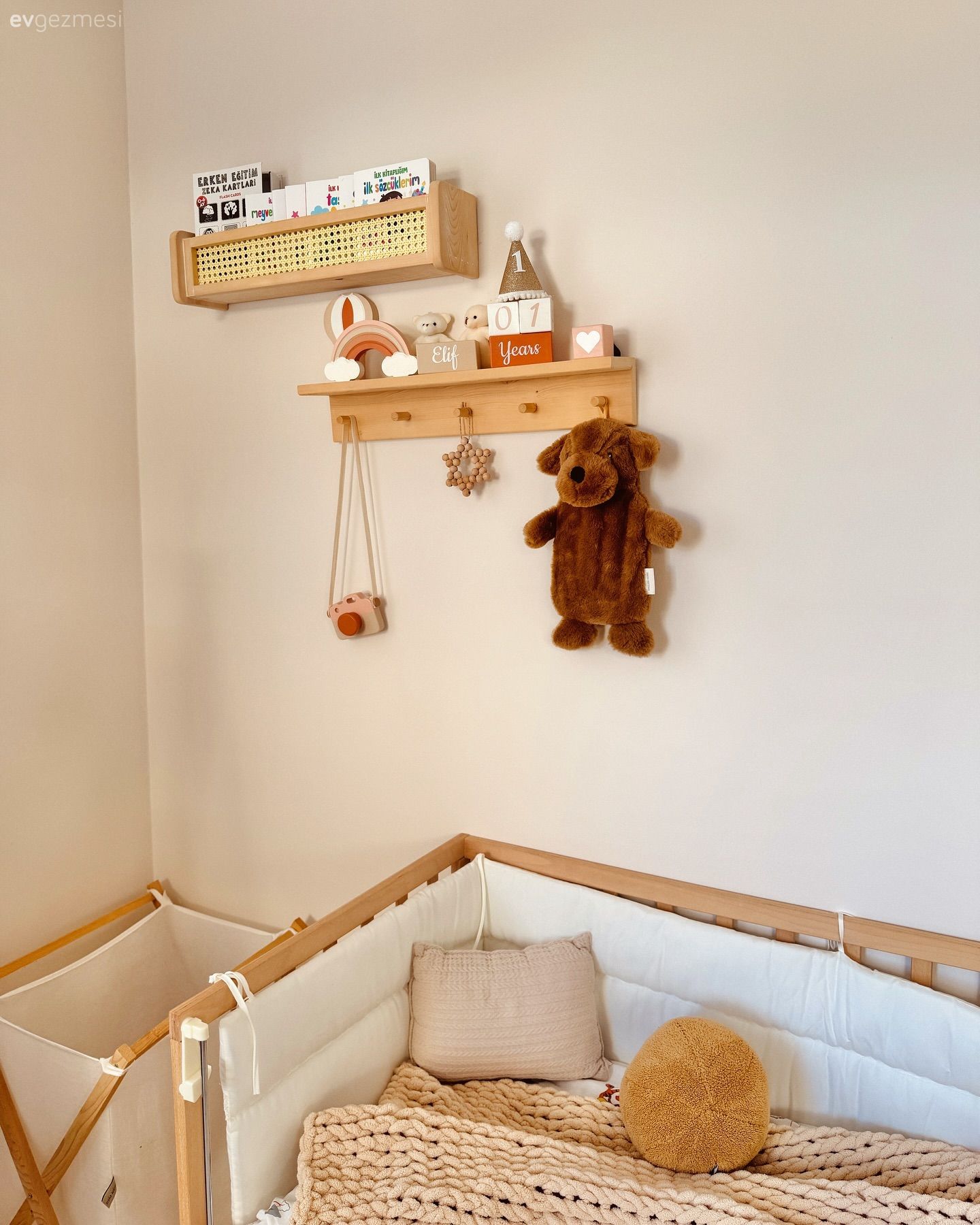 Yatak Odasında Bebek Odası da Yapacaklara Örnek!