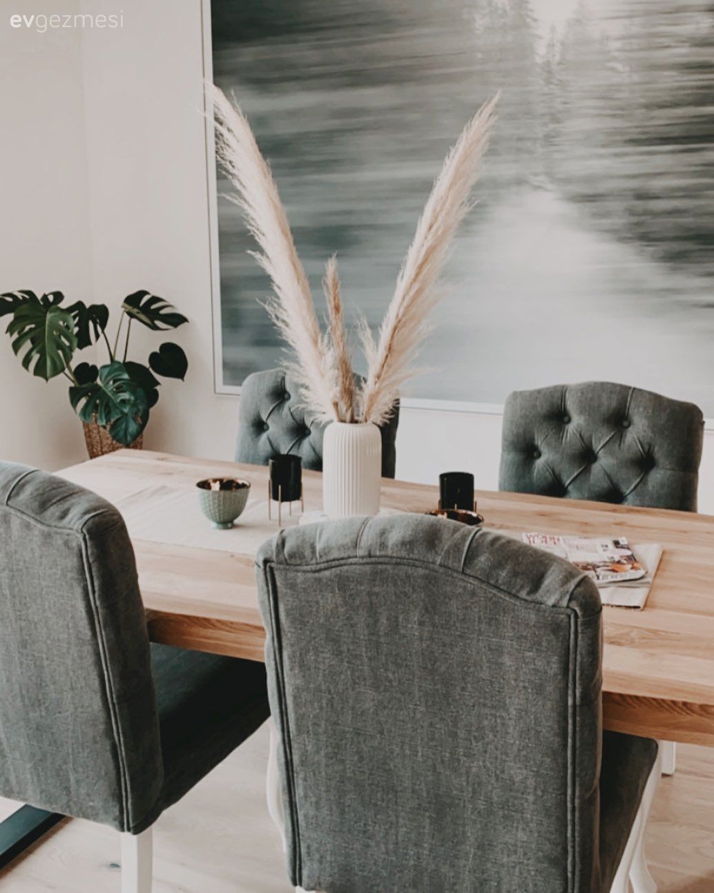 Bu Minimalist Evde Ortama Sıcaklık Katan Detaylar da Unutulmamış!