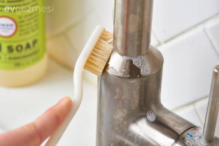 Mutfak Eviyesi Nasıl Temizlenir?