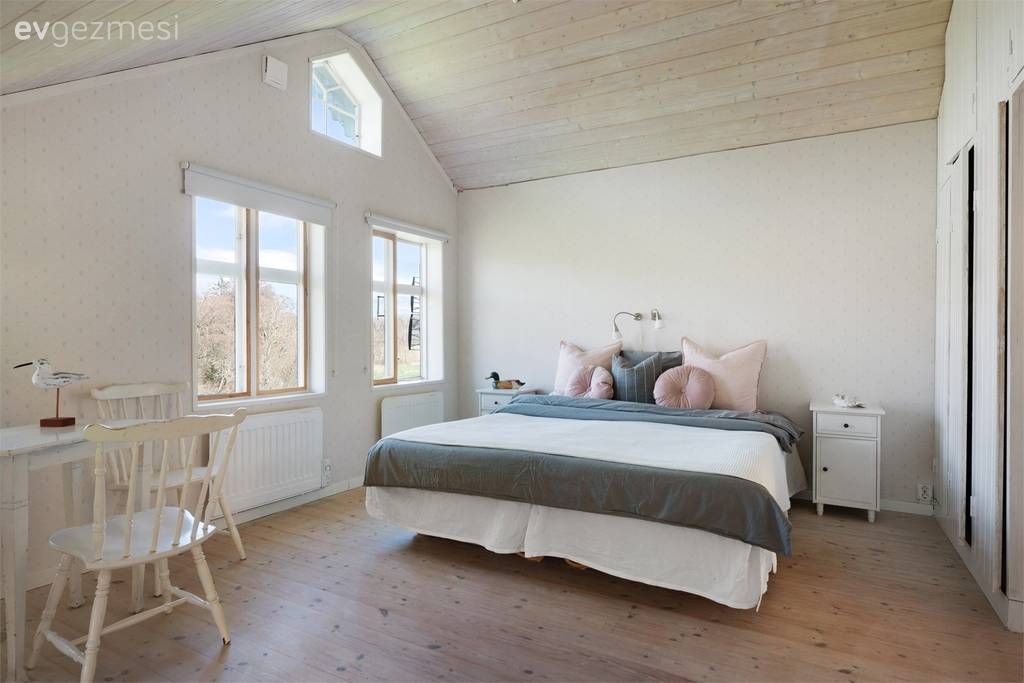 İçi ve Dışıyla Ufkunuzu Açacak 115 M2'lik İki Katlı Müstakil Ev