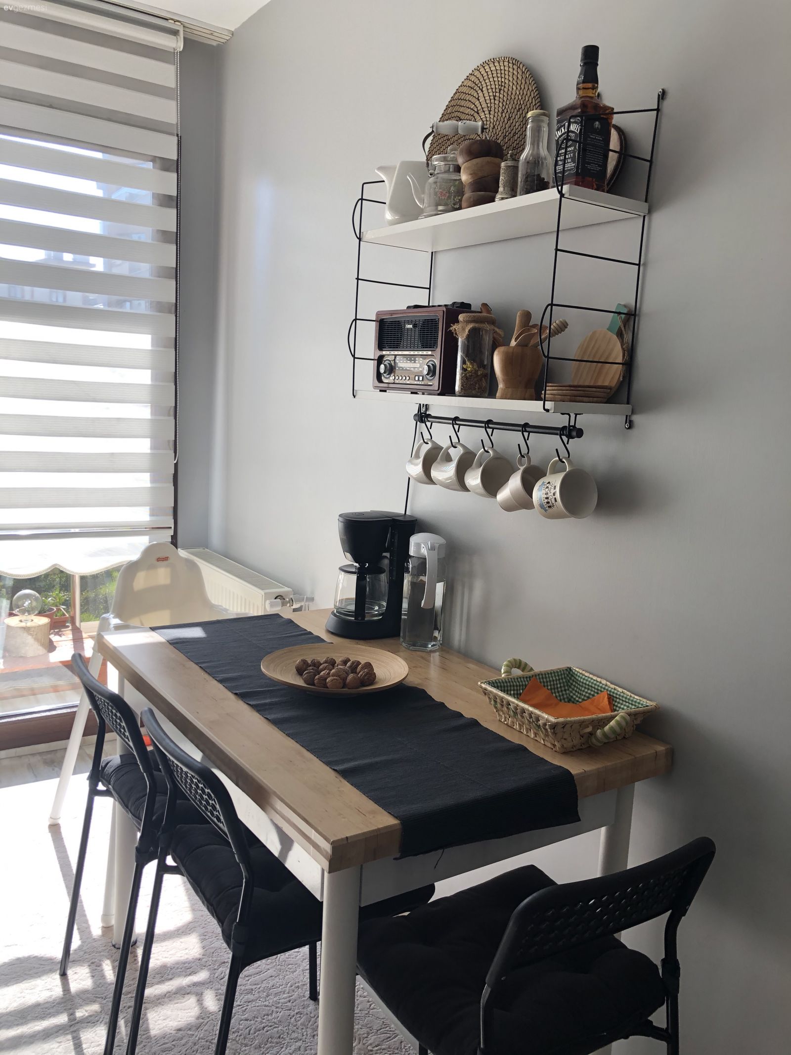 Bu Enerjik Evde Canlı Renklerin Etkisi Göz Ardı Edilmemiş