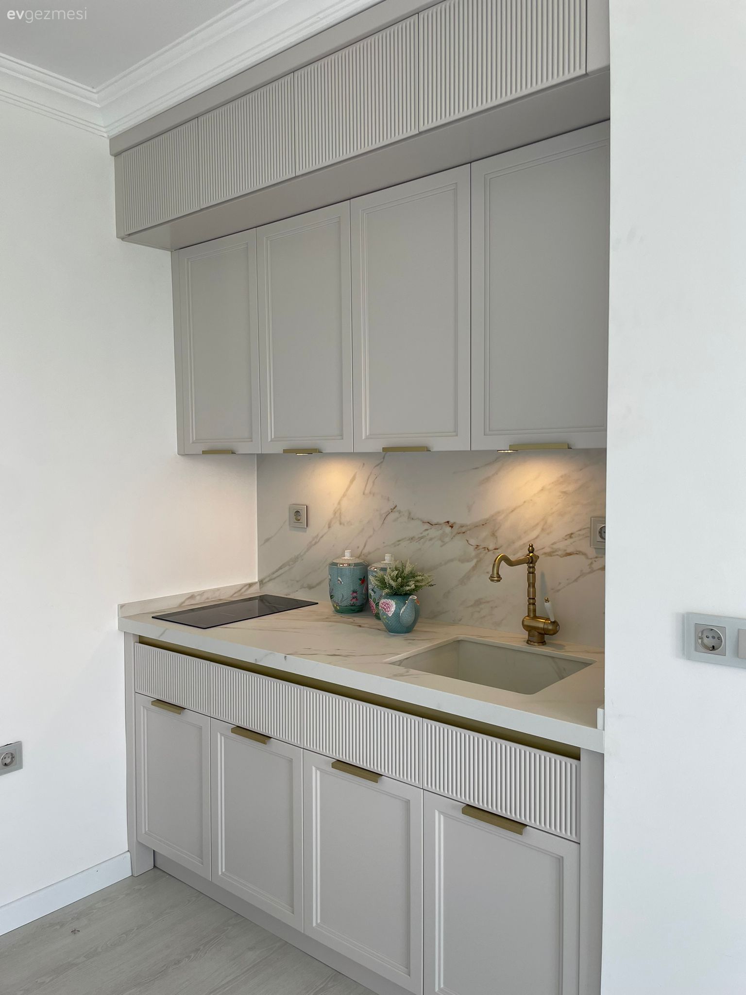 Küçük Mutfak Nasıl Daha Kullanışlı Olur?