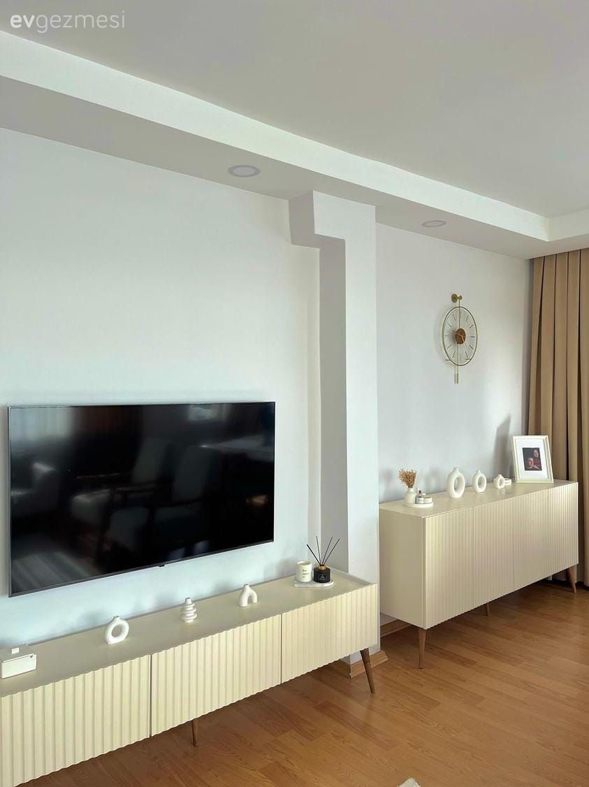 Fon perde, Perde, Krem, Beyaz, Dekoratif Objeler, Tv ünitesi, Tv ünitesi aksesuarları, Ev Aksesuar