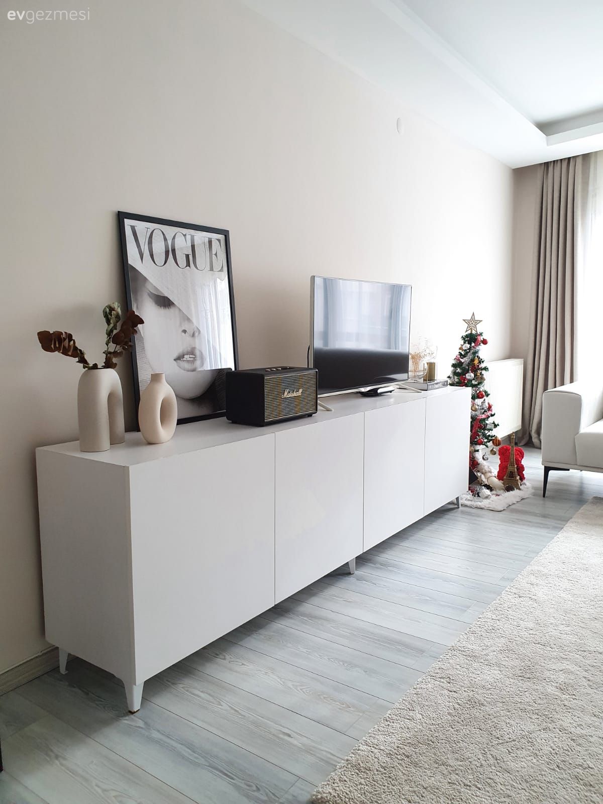 Tv ünitesi, Çerçeve, Dekoratif Objeler, Beyaz