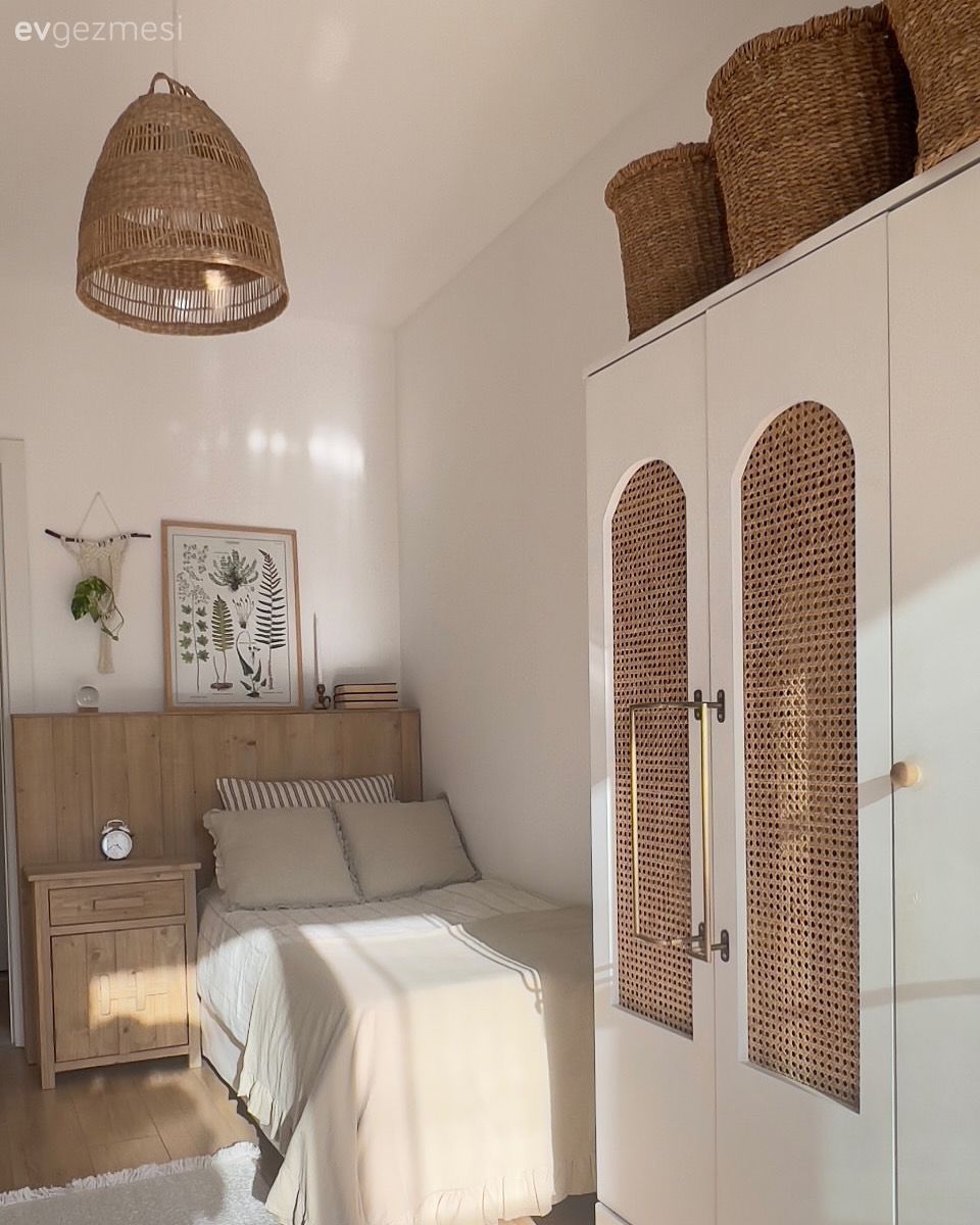 Ahşap ve Beyaz Dostluğu: İstanbul'da Aurası Yüksek Bir Ev!