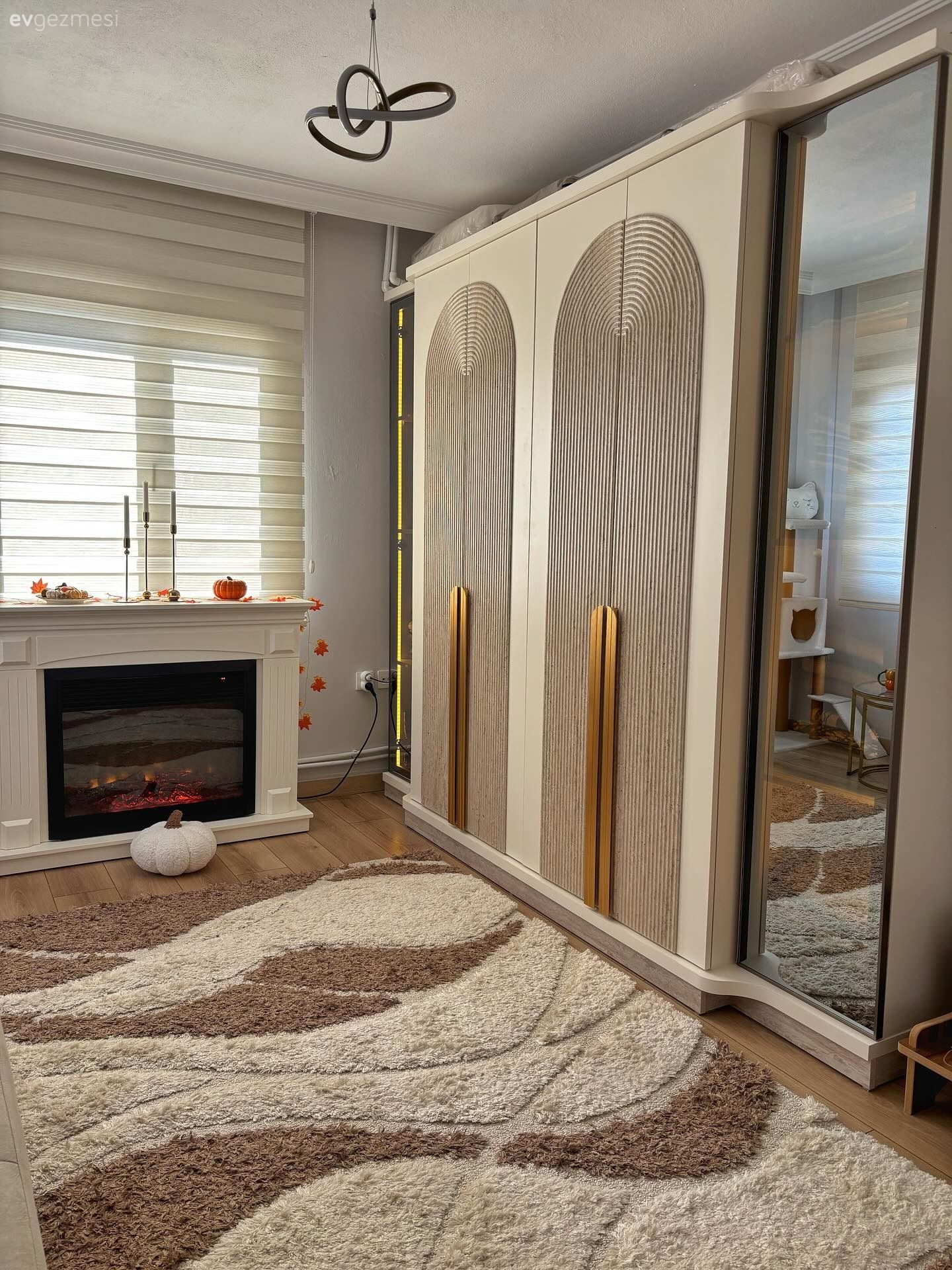 Şömine, Giyinme odası