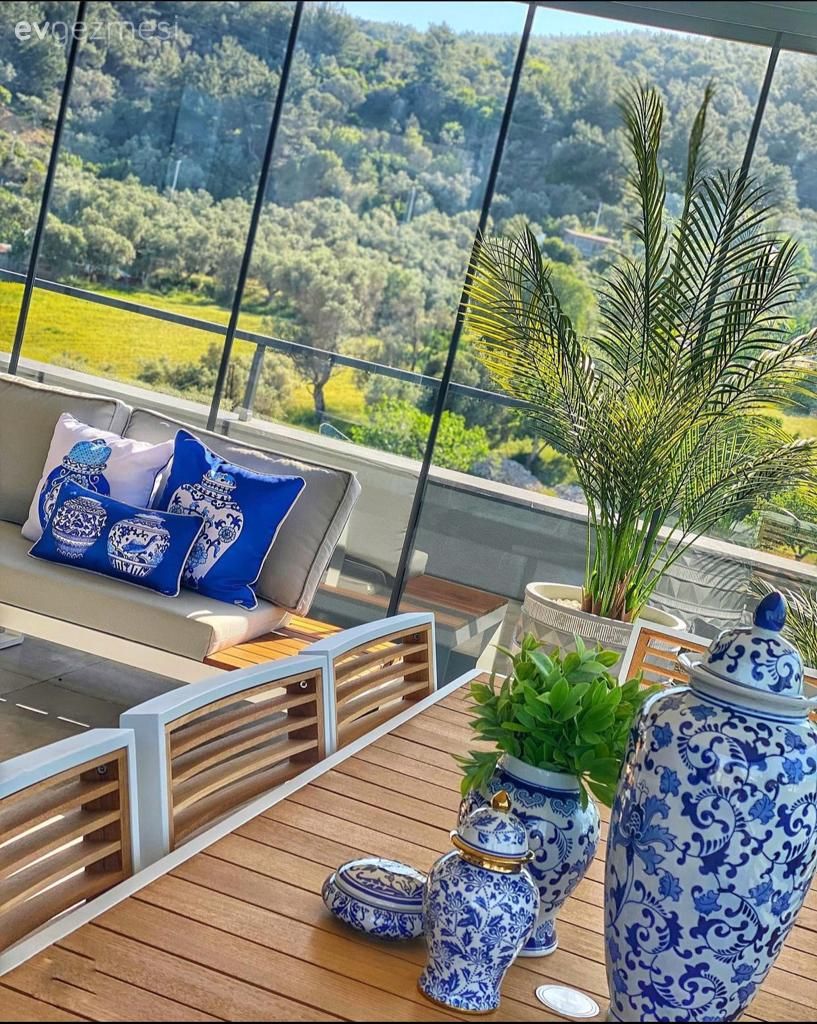 Beyazdan Vazgeçemeyen Bu İzmir Evi Hem Işıltılı Hem Keyifli