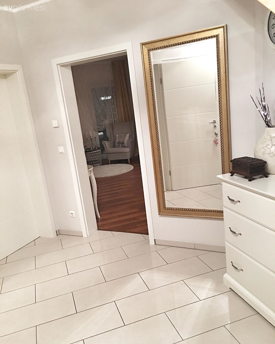 Antre, Boy aynası, Ayna, Altın, Dresuar, Beyaz, Vazo, Ev Aksesuar