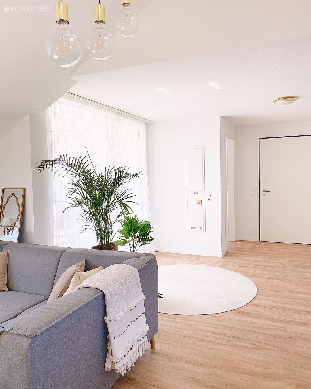 Bu Çatı Katında Göze Sevimsiz Görünecek Hiçbir Detay Yok!