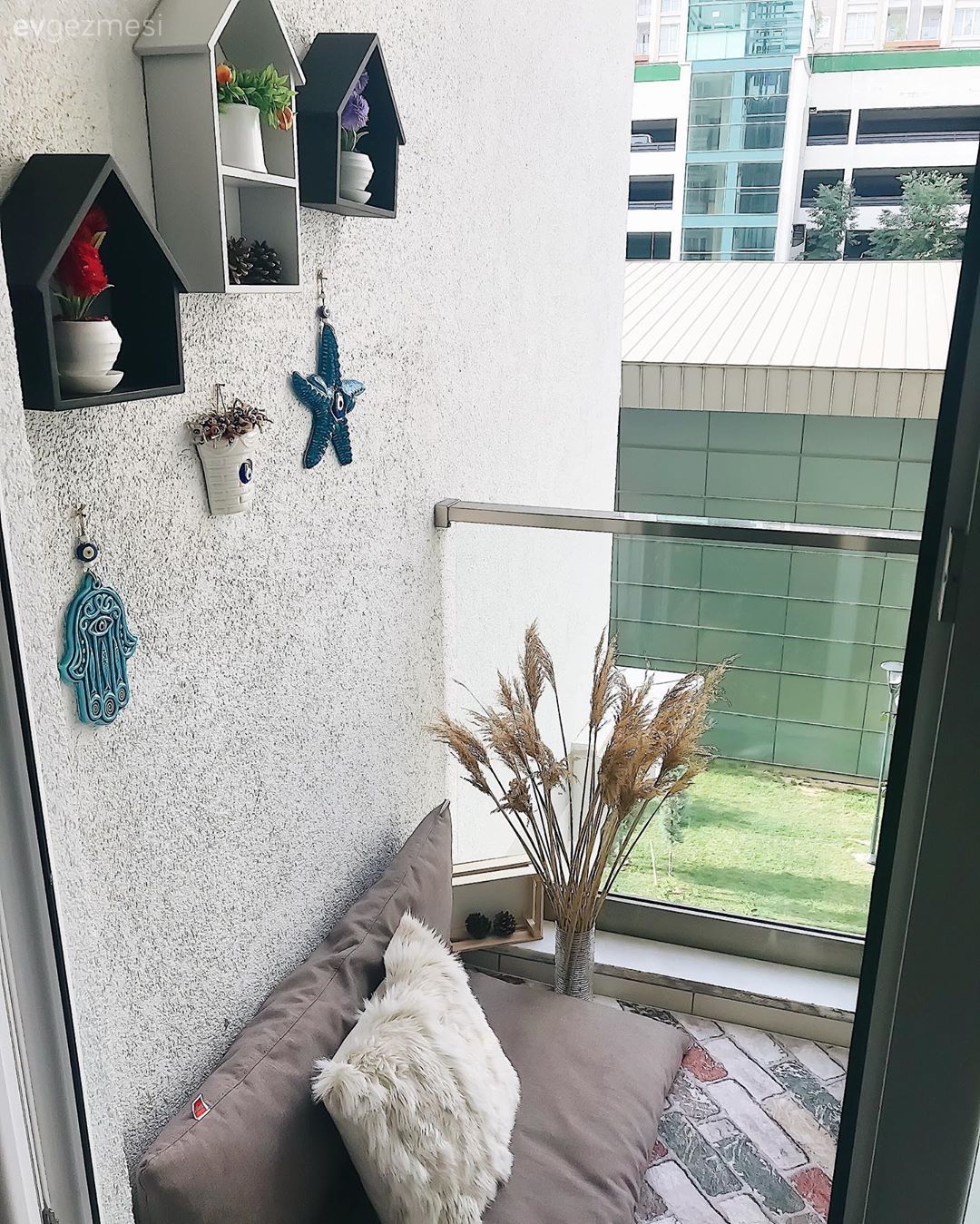 Balkon, Balkon duvar dekorasyonu, Gri, Beyaz