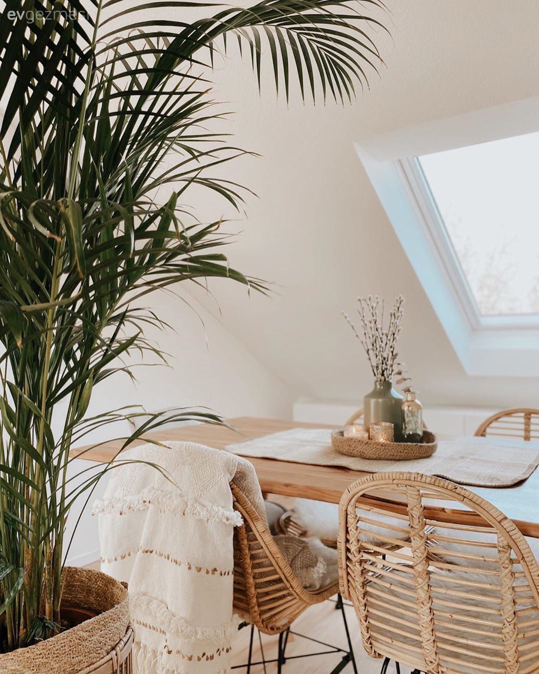 Bu Çatı Katında Göze Sevimsiz Görünecek Hiçbir Detay Yok!