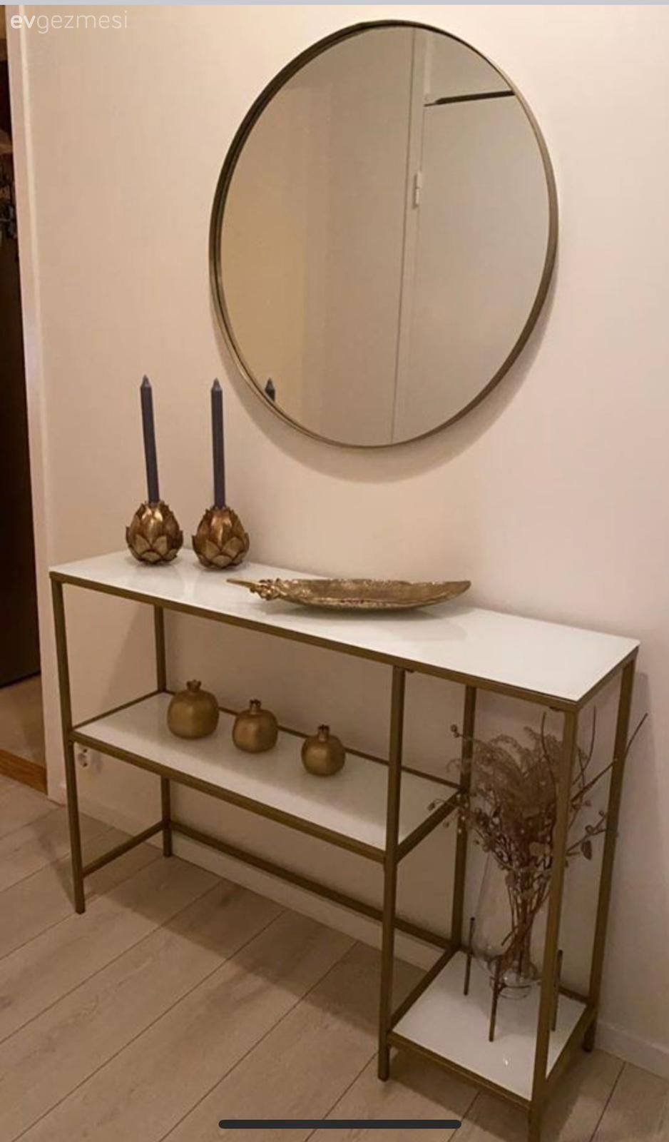 Dresuar, Beyaz, Yuvarlak ayna, Dekoratif ayna, Dresuar dekorasyonu, Pampas otu