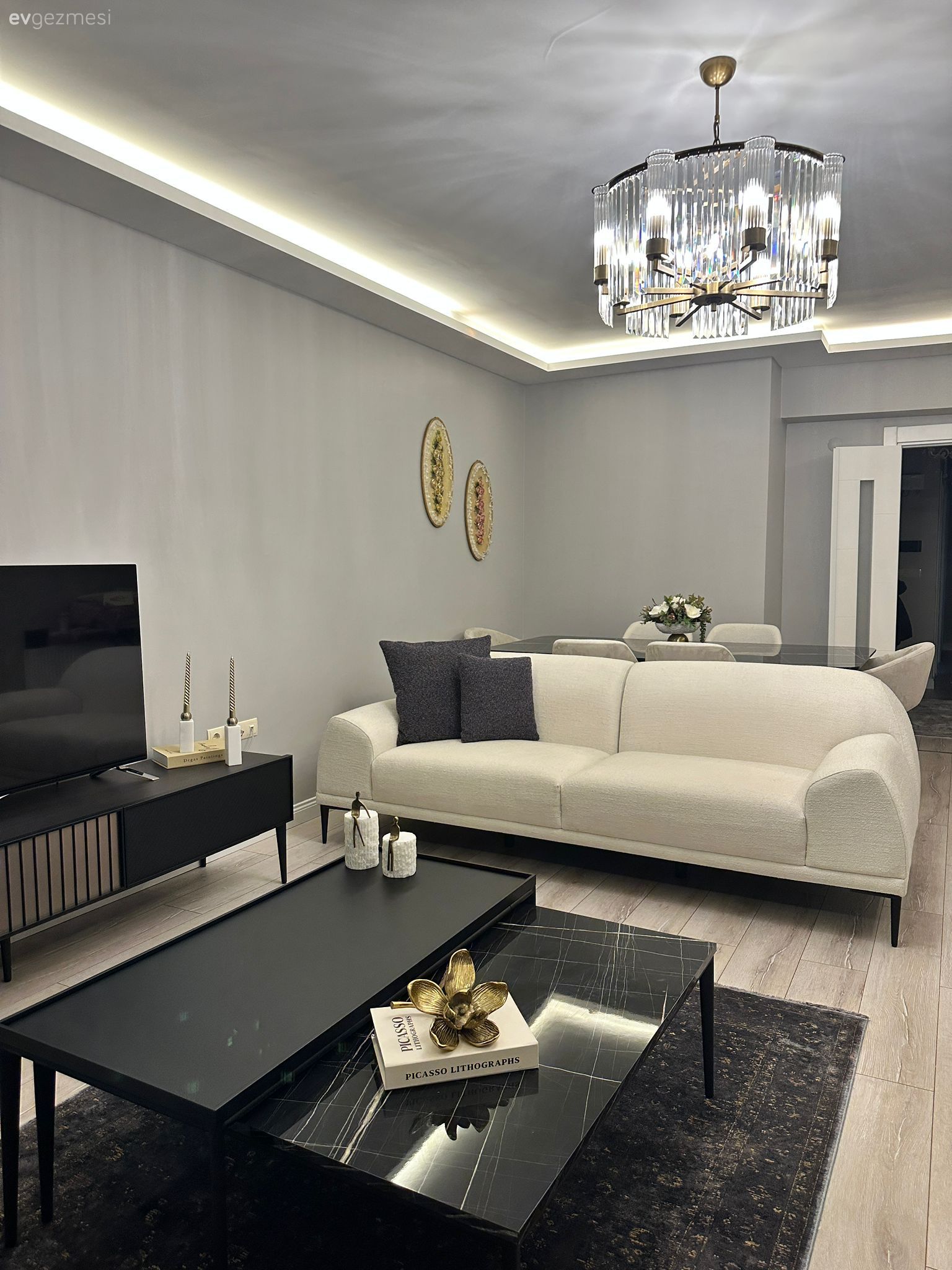 Bu Trabzon Evinde Hem Moderne Yer Var Hem Country Stile