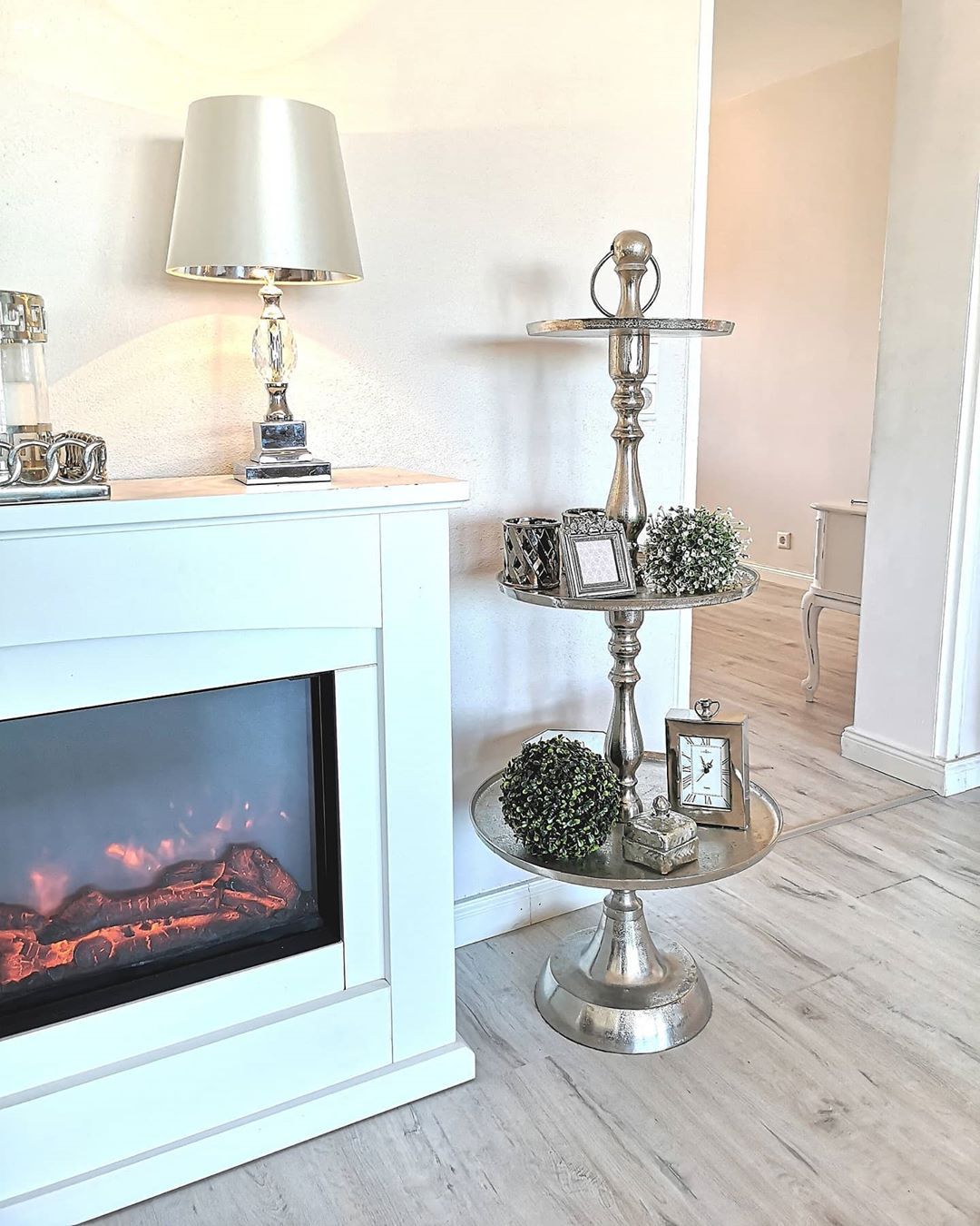 Şık Olmayı Aklına Koyan Bu Evin Göbek Adı Işıltı