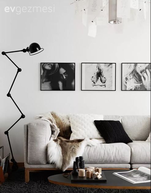 Duvara Çerçeve Asma Şekilleri Üzerinden Farklı Duvar Dekorları!