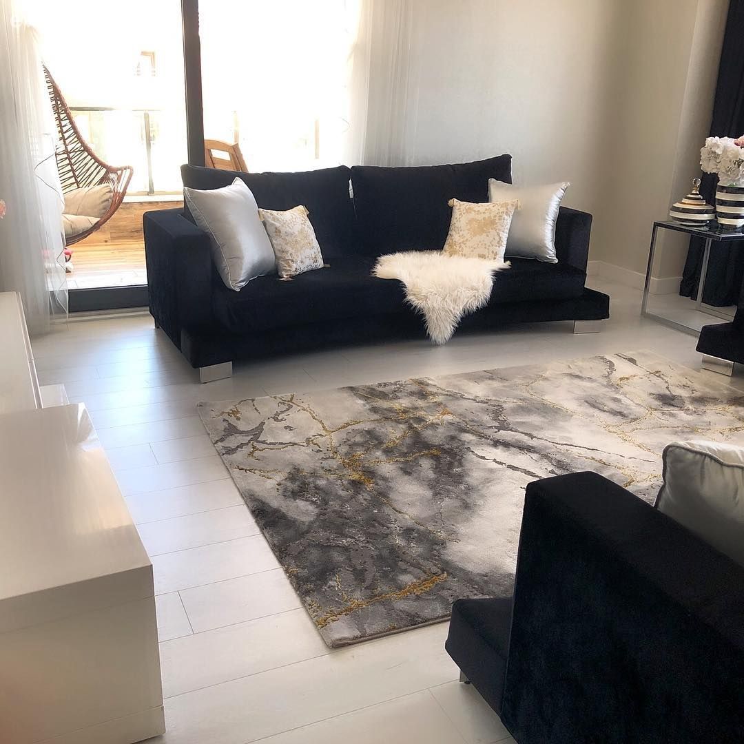 Oturma Odası, Siyah, Post halı, Halı, Kırlent, Beyaz parke