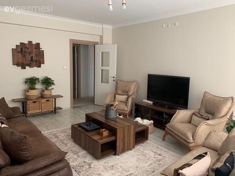 Salon, Modern klasik