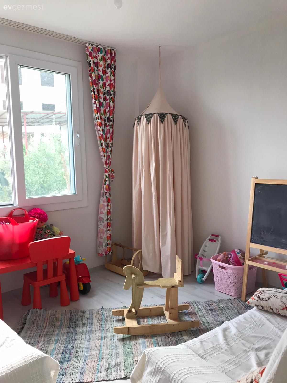 Çocuk Odası Çadırı, Pudra pembe, Beyaz